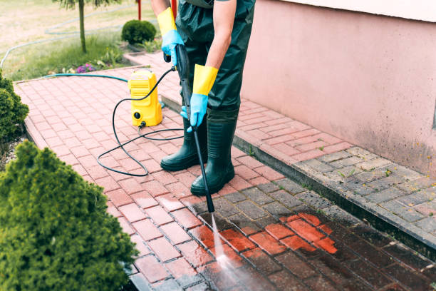 Best Deck Pressure Washing  in Cambridge, NE